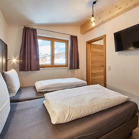 Appartement Schoenfeld Saalbach-Hinterglemm Exterior photo